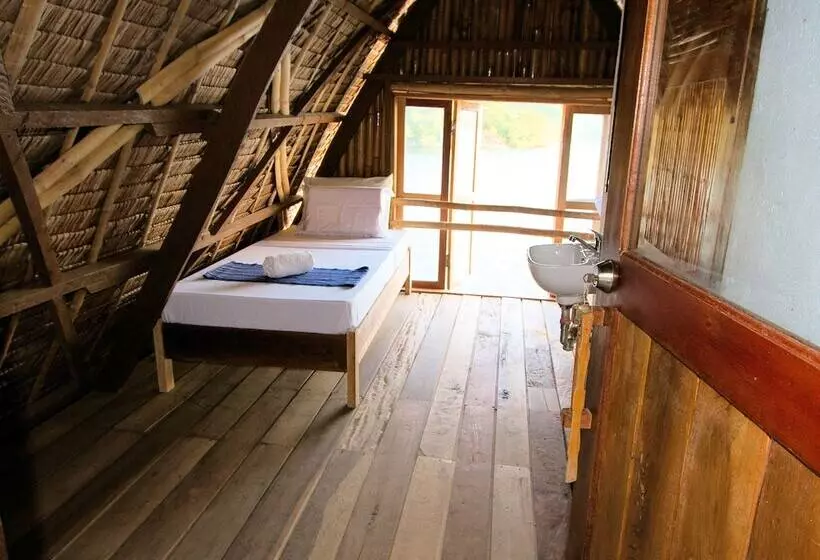 Borac Bay Bungalows Hotel And Resort