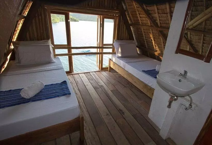 Borac Bay Bungalows Hotel And Resort