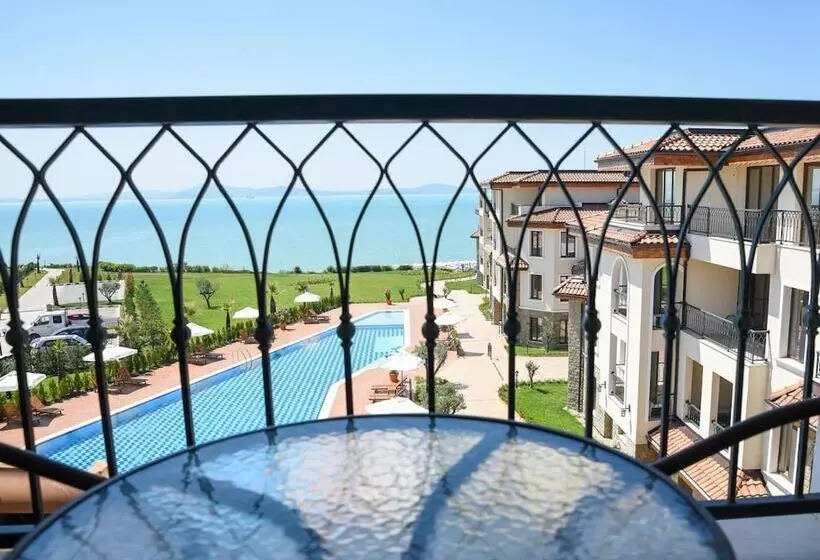 Burgas Beach Resort
