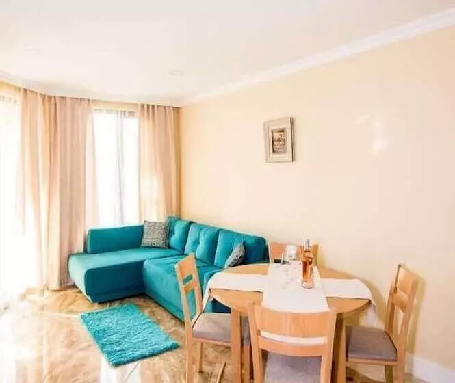 Burgas Beach Resort