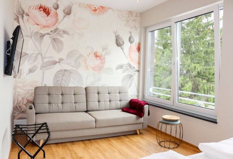 Hotel Das Fischer Boardinghouse Bw