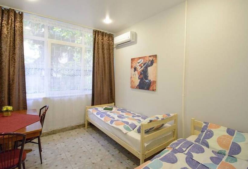 בית מלון כפרי Moe More