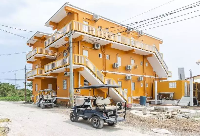 هتل San Pedro Studios And Suites