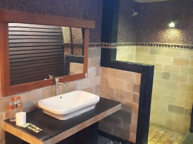 هتل Sandy Beach Bungalows