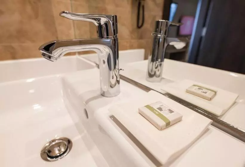 Hotelli Swissbelboutique Bneid Algar Kuwait