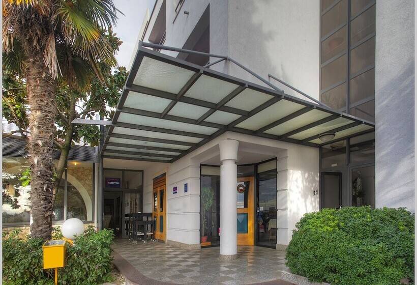 膳宿费 Guest Accomodation Tamaris