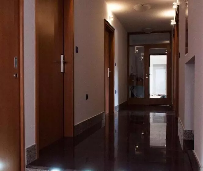 ペンション Guest Accomodation Tamaris