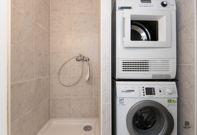 Skyhostel Friedrichshafen