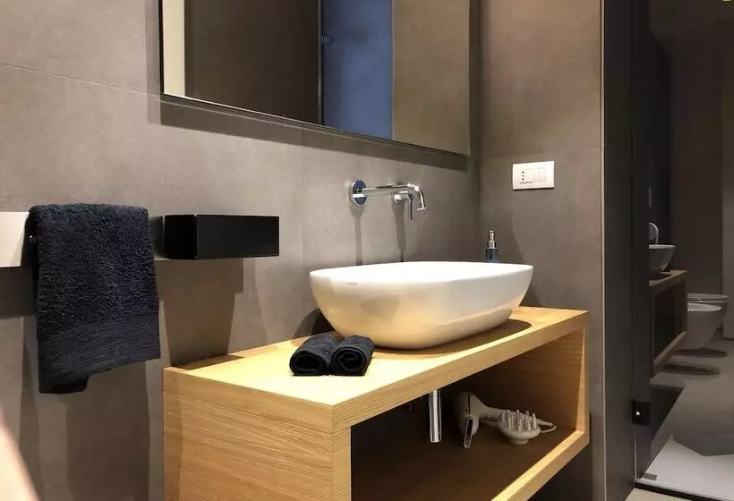 تختخواب و صبحانه Golden Suites 50