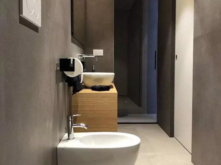 تختخواب و صبحانه Golden Suites 50