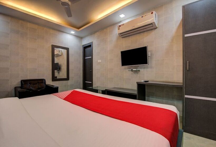 호텔 A K Residency By Oyo Rooms