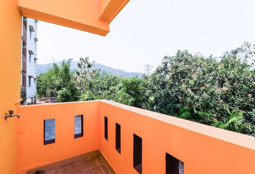 Hotel City Heart - A Comfortable Stay By Oyo Rooms