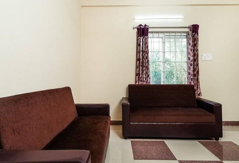 Hotel City Heart - A Comfortable Stay By Oyo Rooms