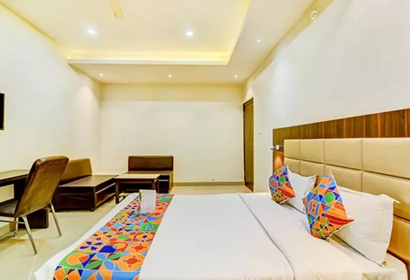 Fabhotel Solitaire Inn