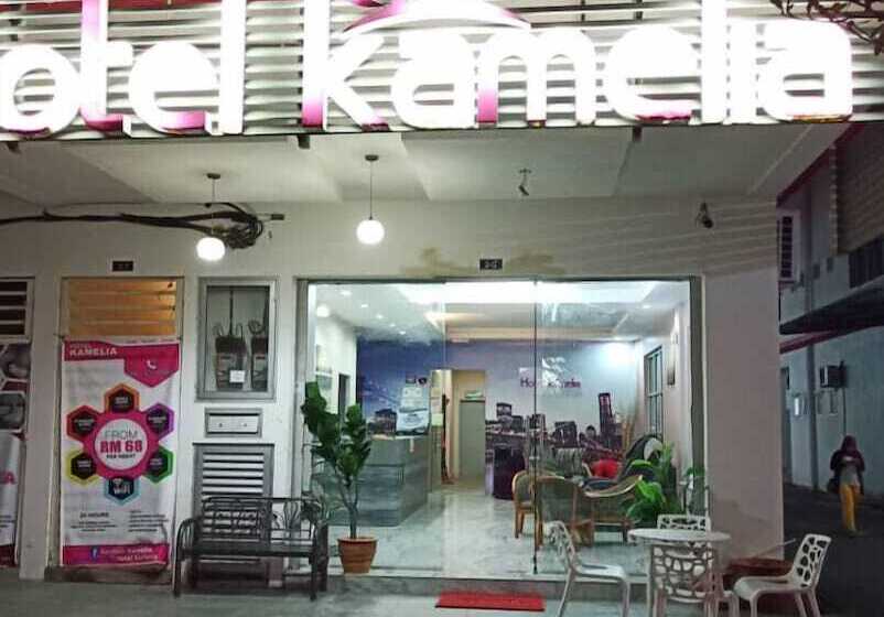 Otel Kamelia