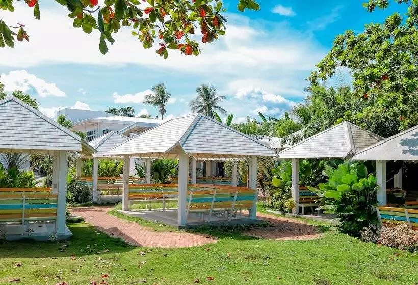 Hotelli Maayo San Remigio