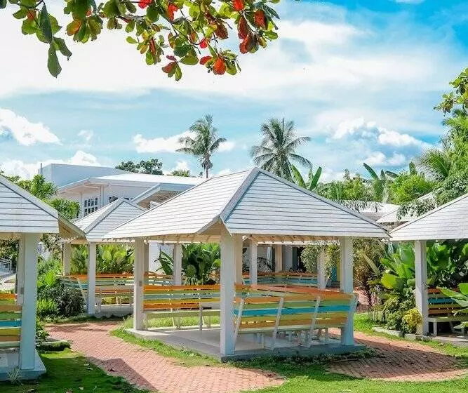 Hotelli Maayo San Remigio