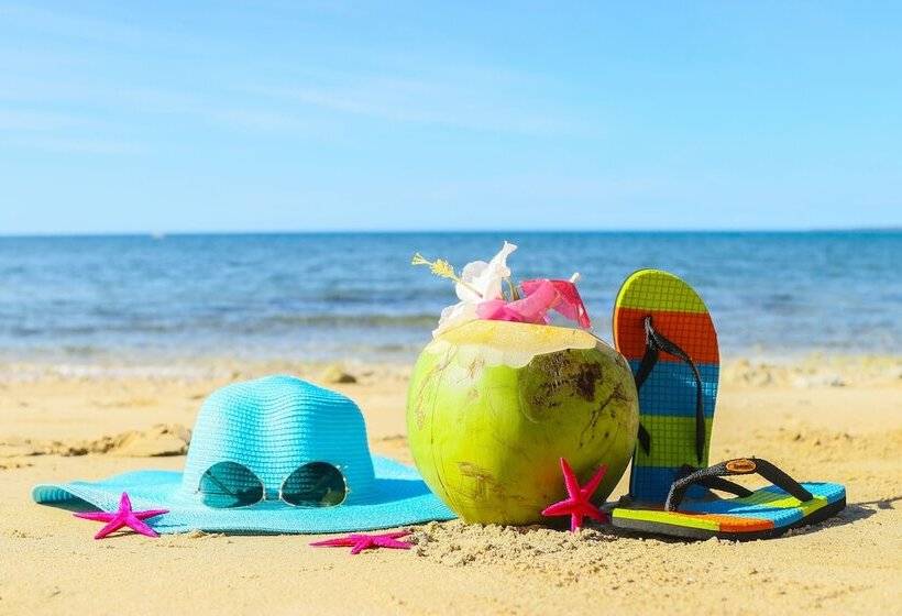 Hotel Maayo San Remigio