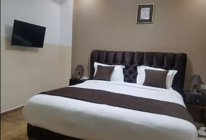 هتل Marmara Deniz