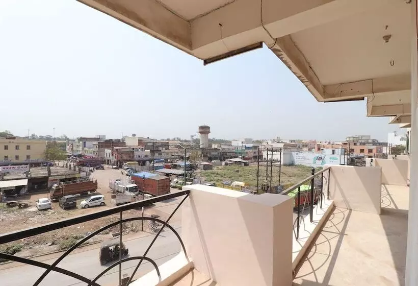 Hotelli Sai Yatri Niwas By Oyo Rooms