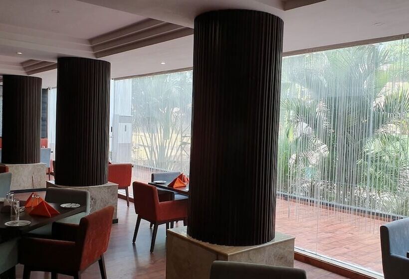 בית מלון כפרי Sea Shell Coral Cove