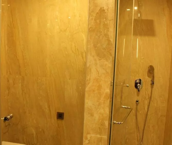 Hotelli Sea Shell Coral Cove