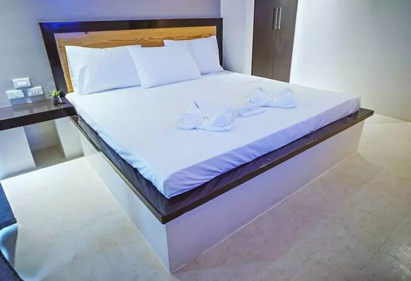 هتل Villa Tomasa G