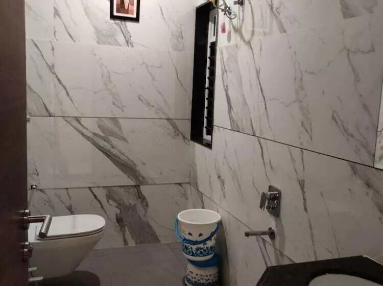 Hotelli Visawa Palace Nanded