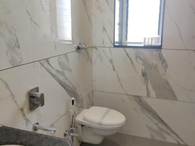 酒店 Visawa Palace Nanded