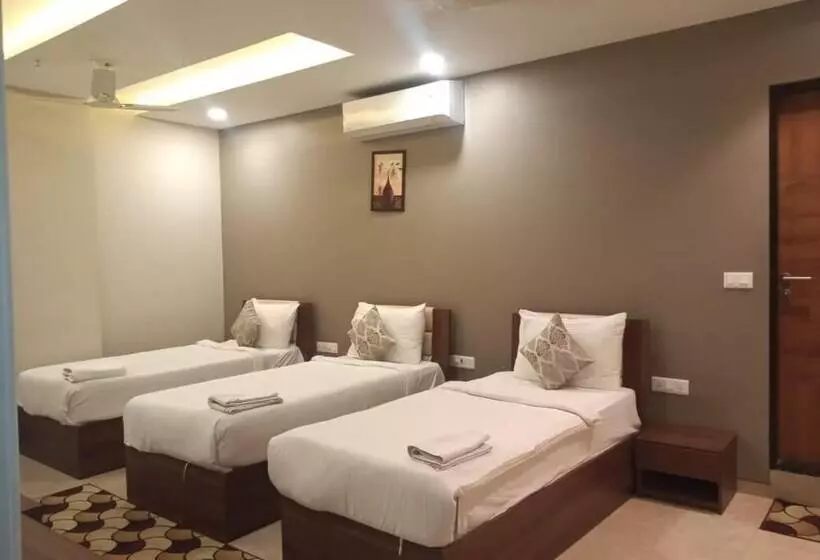 Hotelli Visawa Palace Nanded