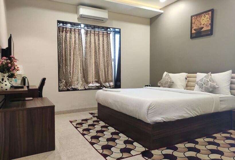 酒店 Visawa Palace Nanded