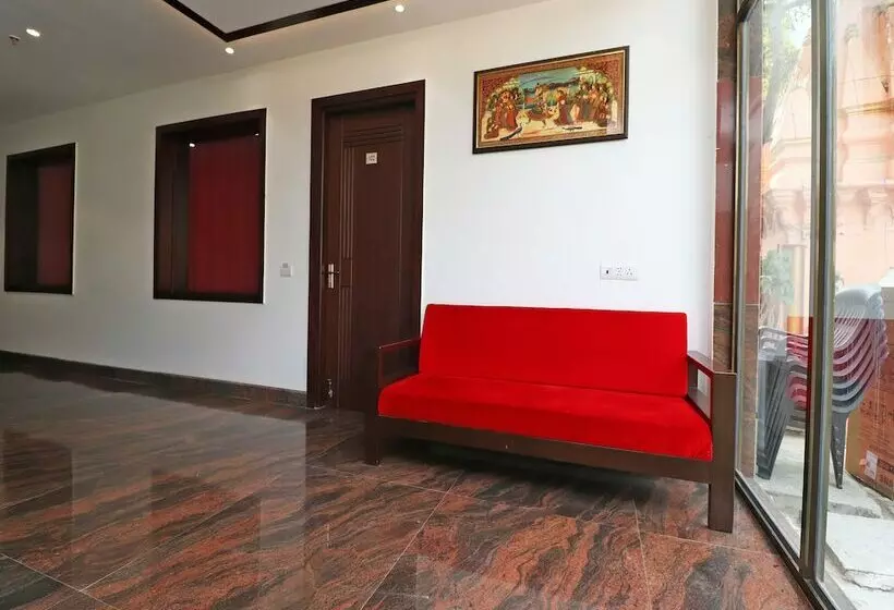 Jjk Rukmini Vilas Hotel & Banquet By Oyo Rooms