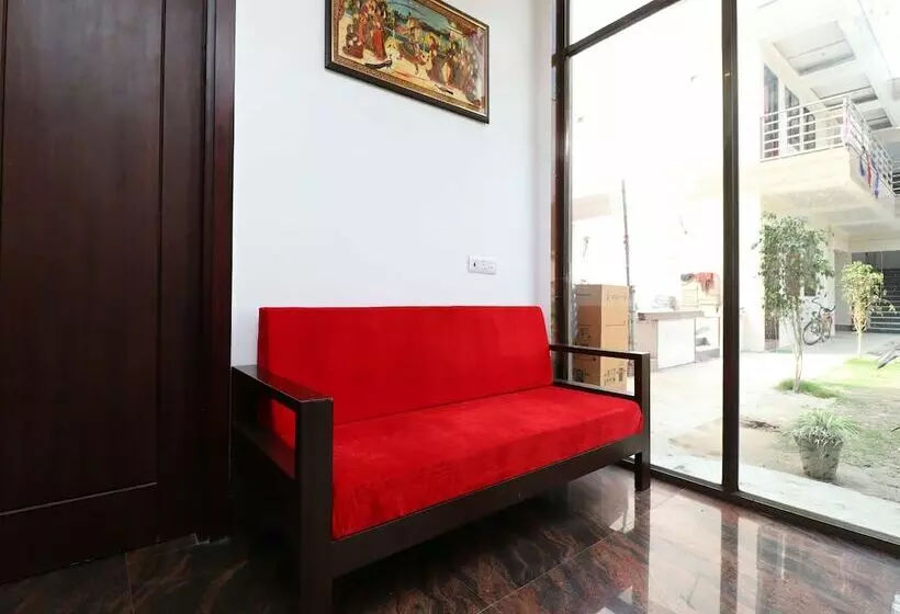 Jjk Rukmini Vilas Hotel & Banquet By Oyo Rooms