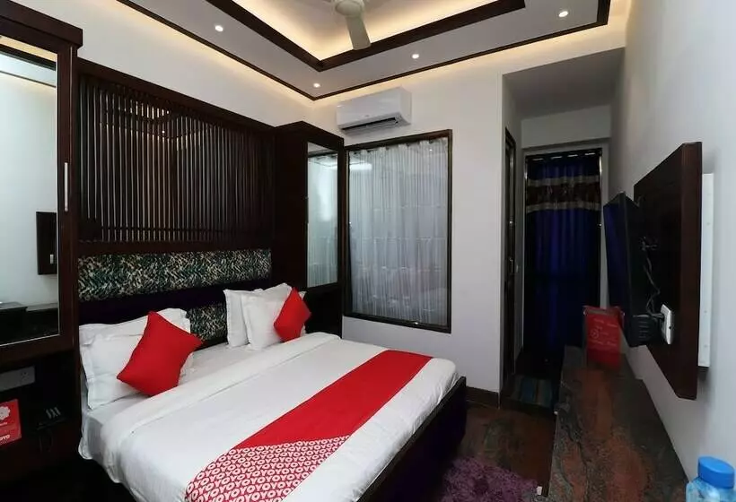Jjk Rukmini Vilas Hotel & Banquet By Oyo Rooms