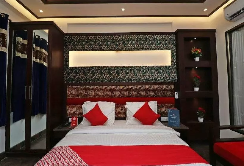 Jjk Rukmini Vilas Hotel & Banquet By Oyo Rooms