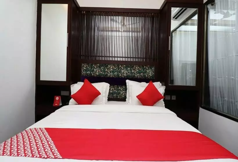 Jjk Rukmini Vilas Hotel & Banquet By Oyo Rooms