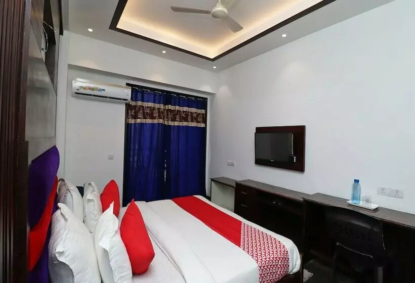 Jjk Rukmini Vilas Hotel & Banquet By Oyo Rooms