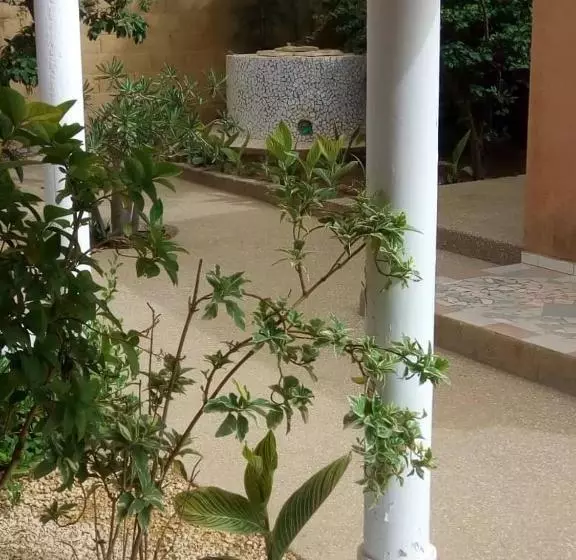 پانسیون Chez Coumba Et Daniel