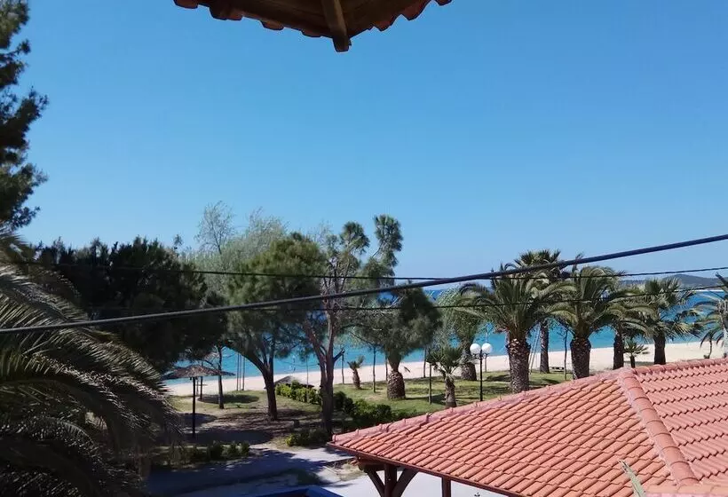 Toroni Apartments