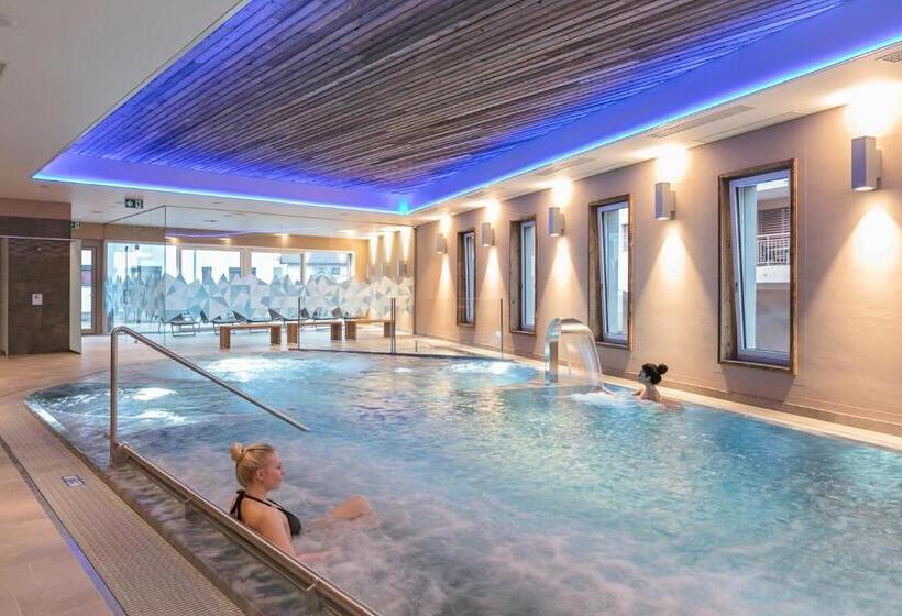 בית מלון כפרי Alex