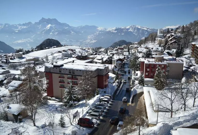 בית מלון כפרי Alpine Classic