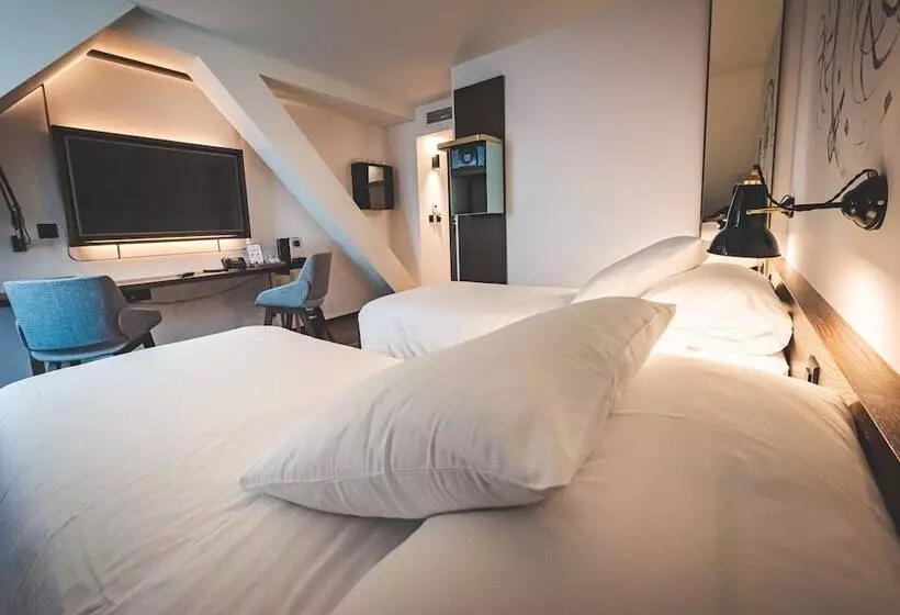 هتل Bernina Geneva