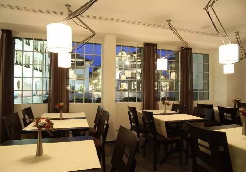 Отель Krone Thun