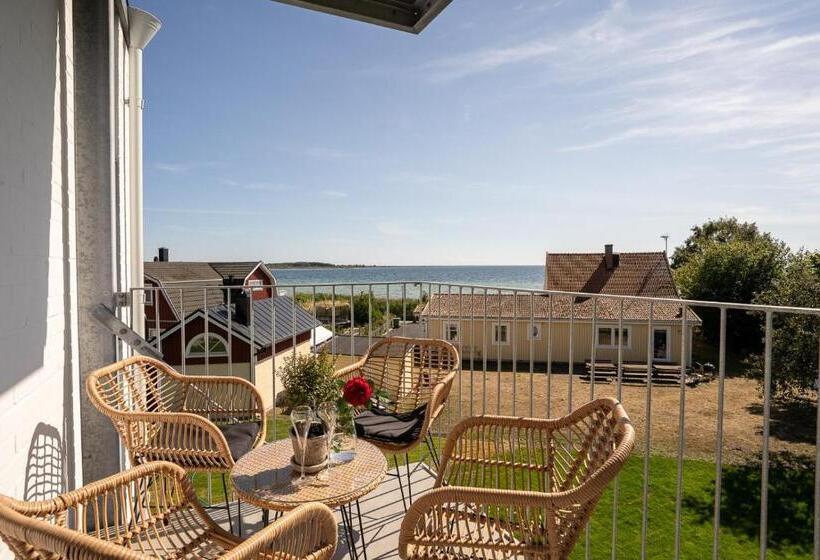 هتل L Hanöhus Hällevik