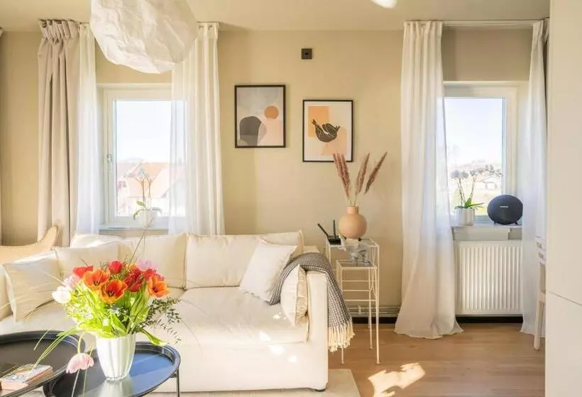 Отель L Hanöhus Hällevik