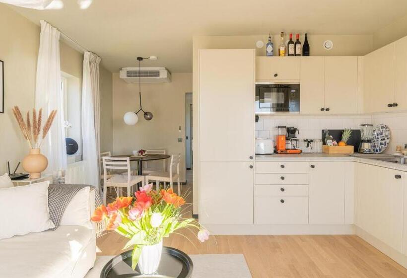 هتل L Hanöhus Hällevik