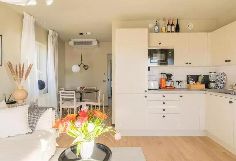 Отель L Hanöhus Hällevik