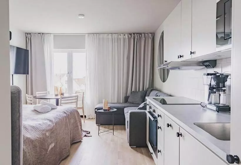 Отель L Hanöhus Hällevik