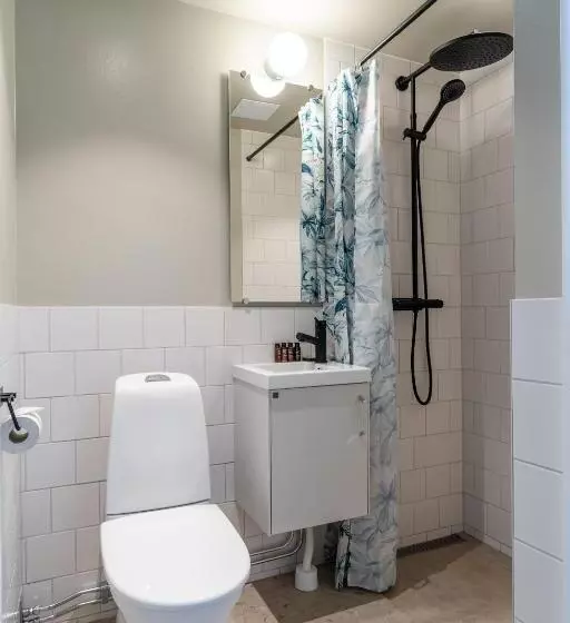 Отель L Hanöhus Hällevik