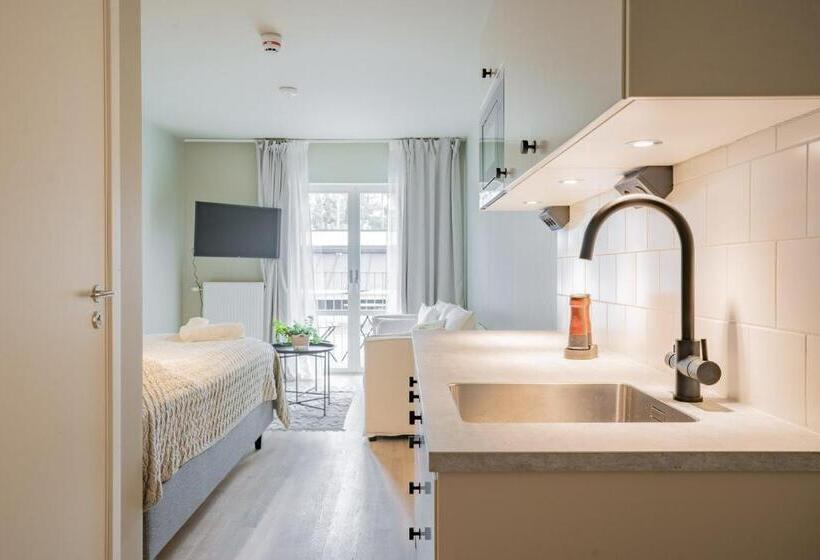 هتل L Hanöhus Hällevik